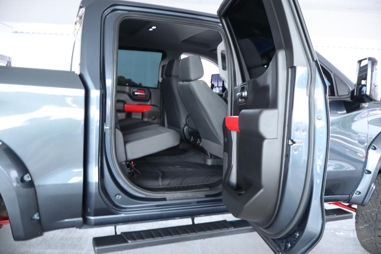 Chevrolet Silverado 1500 2WD Crew Cab 147" Custom 2020