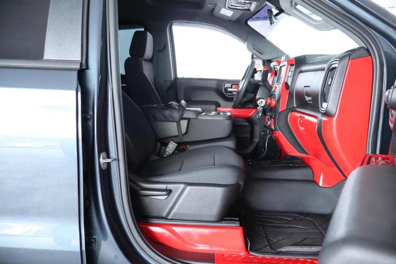 Chevrolet Silverado 1500 2WD Crew Cab 147" Custom 2020