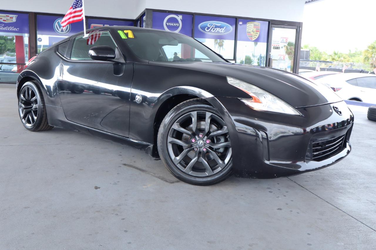 Nissan 370Z Coupe Manual 2017