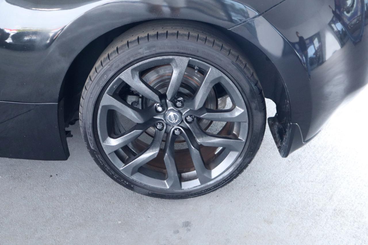 Nissan 370Z Coupe Manual 2017