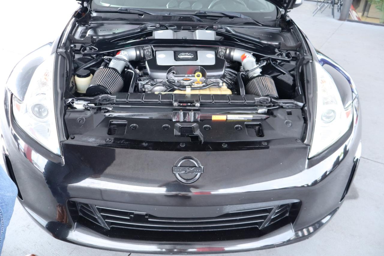Nissan 370Z Coupe Manual 2017