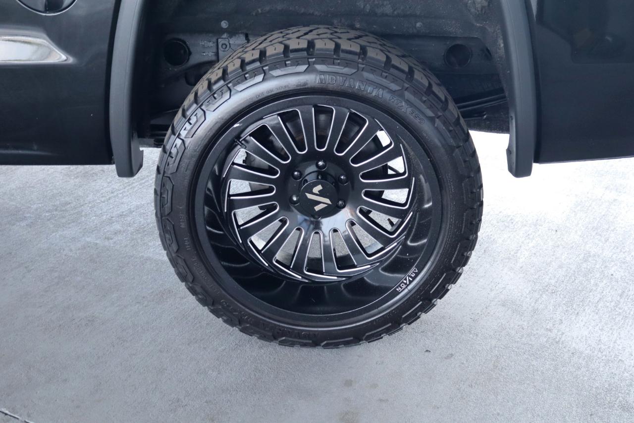 GMC Sierra 1500 4WD Crew Cab 143.5" Denali 2015