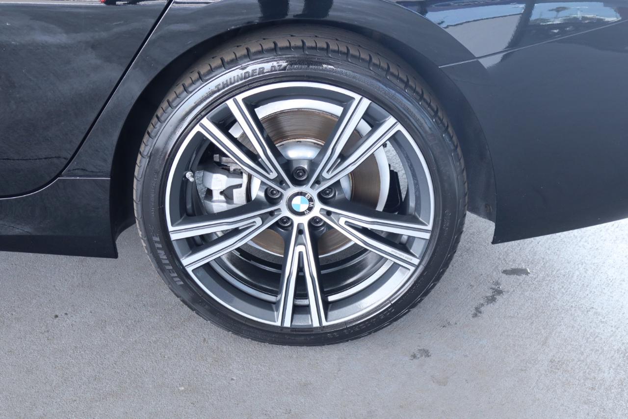 BMW 3 Series 330i Sedan North America 2020
