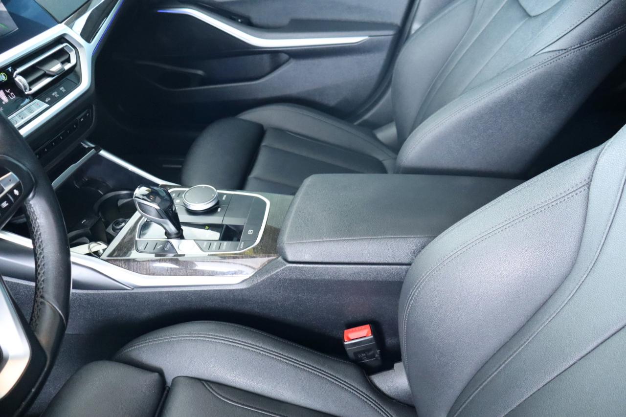 BMW 3 Series 330i Sedan North America 2020