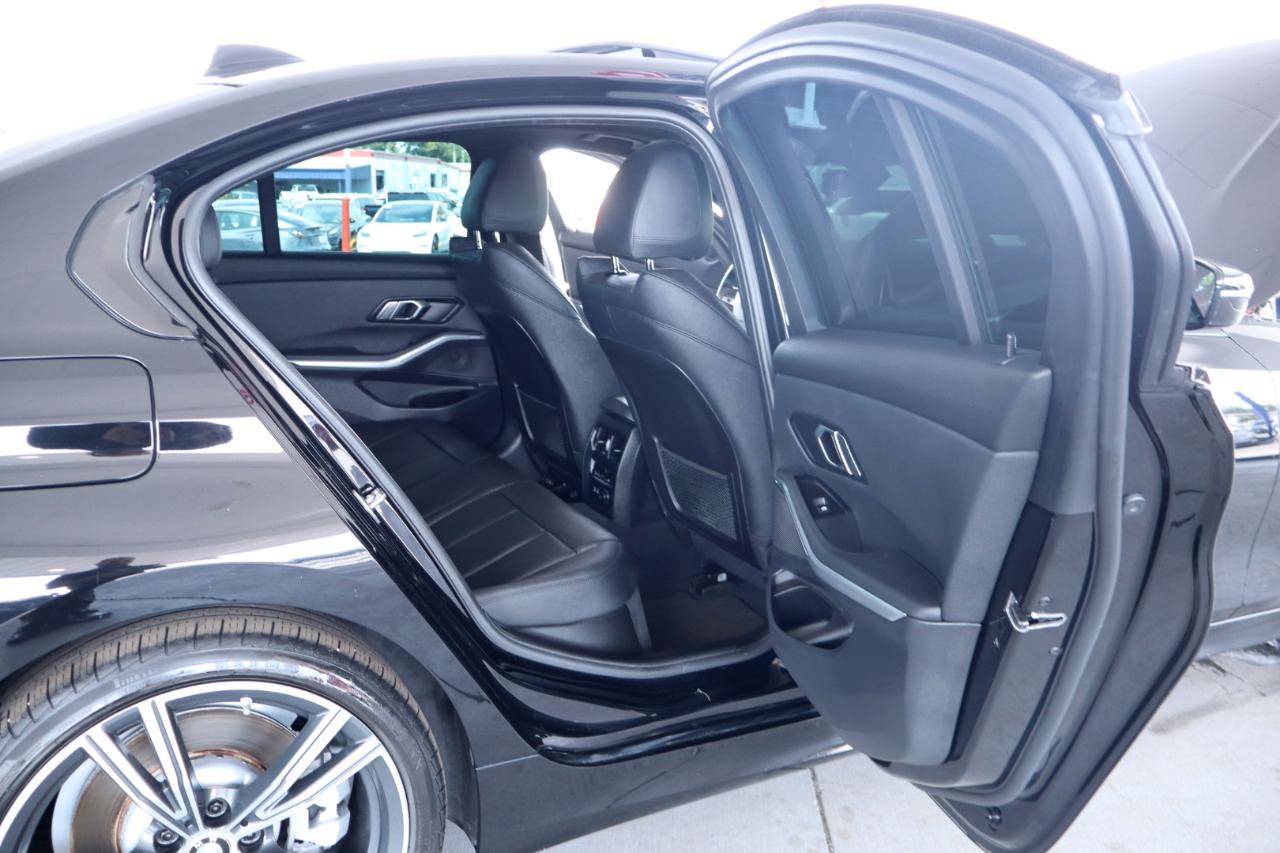 BMW 3 Series 330i Sedan North America 2020