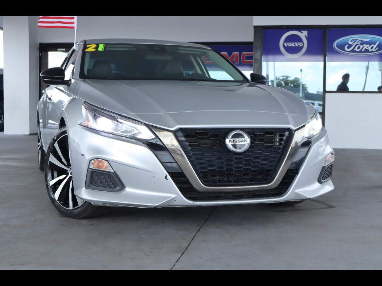 Nissan Altima 2.5 SR Sedan 2021