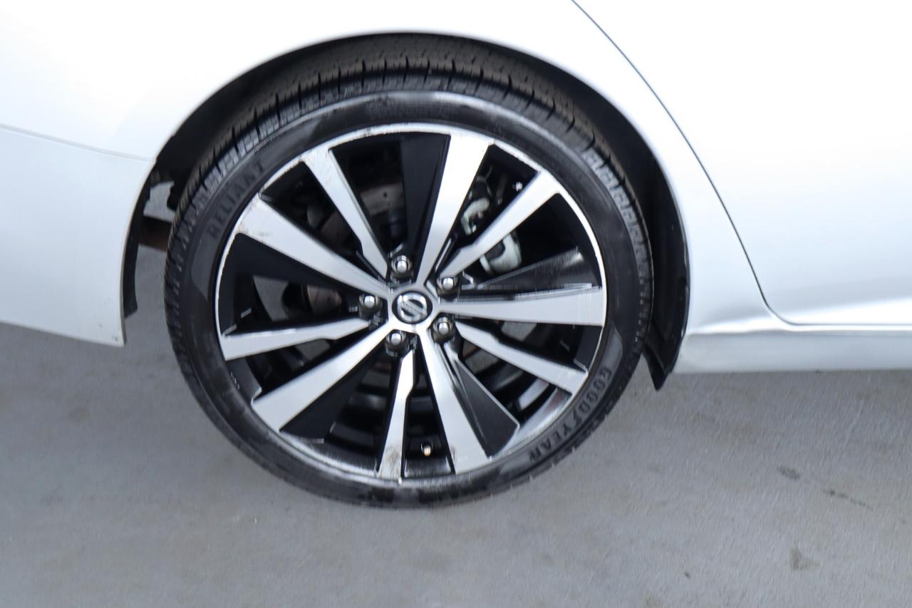 Nissan Altima 2.5 SR Sedan 2021
