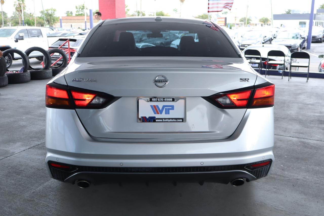 Nissan Altima 2.5 SR Sedan 2021