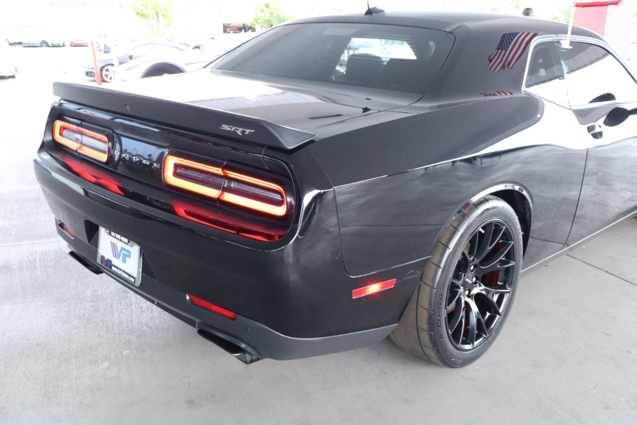 Dodge Challenger 2dr Cpe SRT Hellcat 2016
