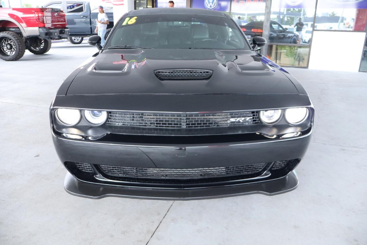 Dodge Challenger 2dr Cpe SRT Hellcat 2016