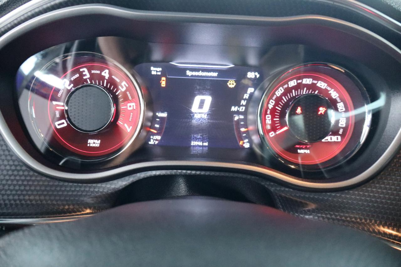 Dodge Challenger 2dr Cpe SRT Hellcat 2016