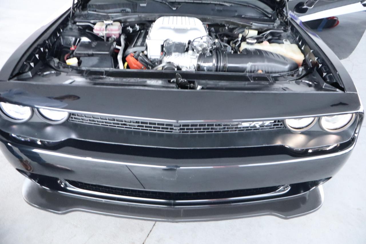 Dodge Challenger 2dr Cpe SRT Hellcat 2016
