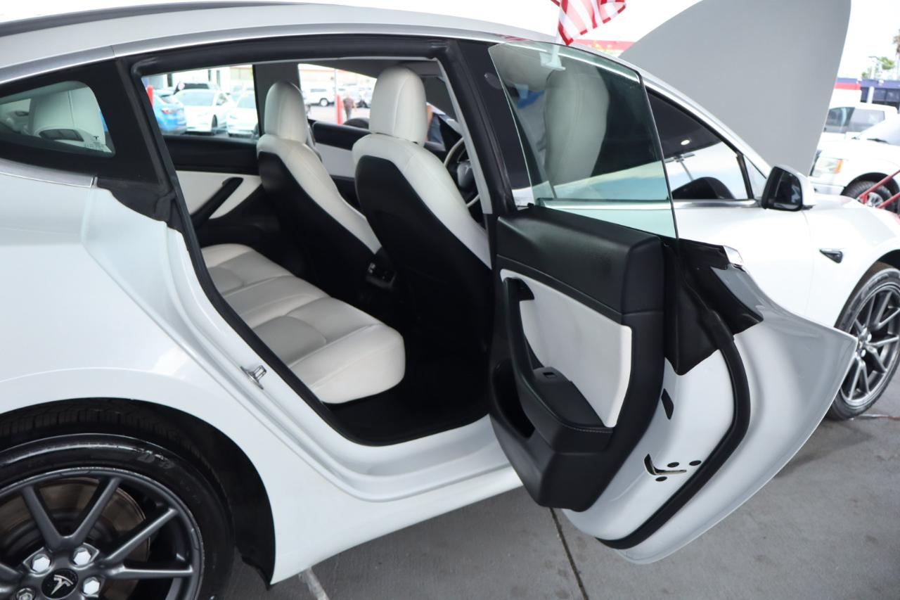 Tesla Model 3 Long Range AWD 2020