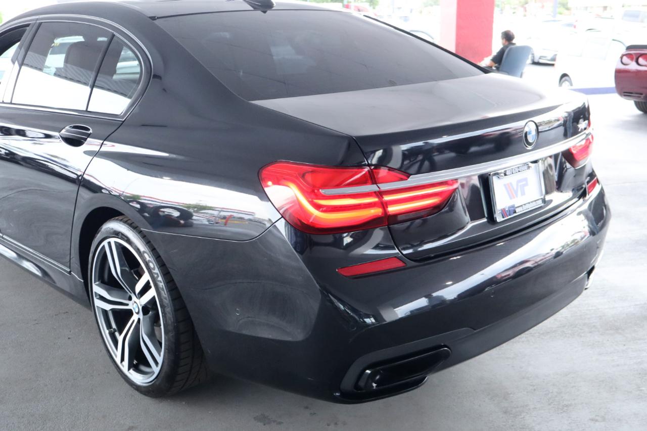 BMW 7 Series 740i Sedan 2019