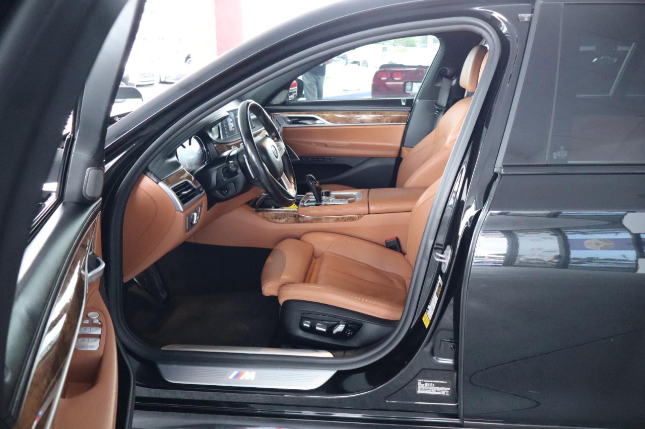 BMW 7 Series 740i Sedan 2019