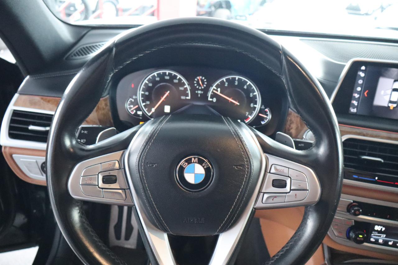 BMW 7 Series 740i Sedan 2019