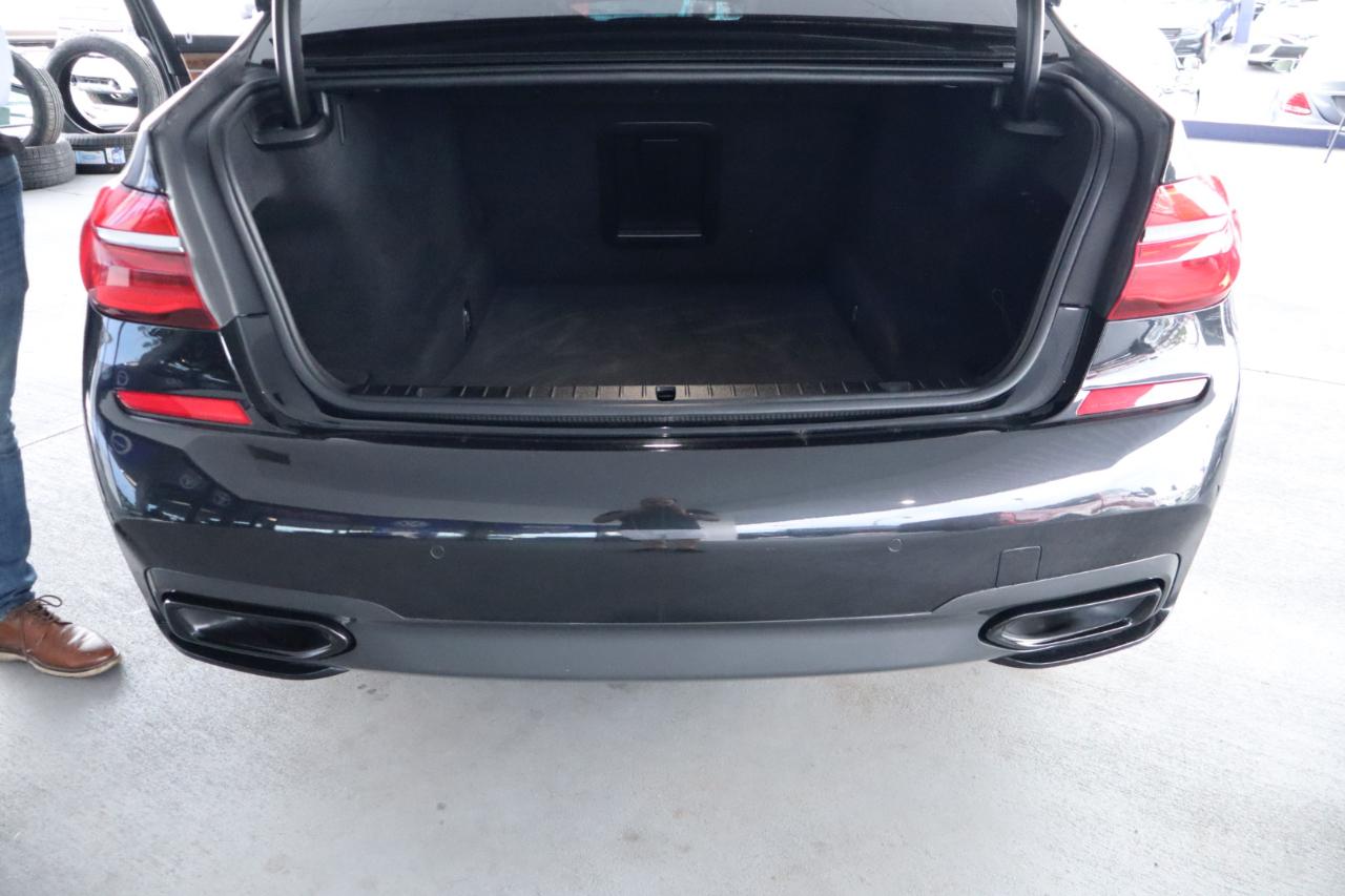 BMW 7 Series 740i Sedan 2019