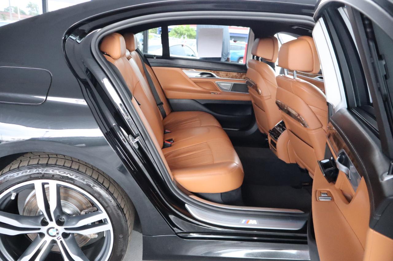 BMW 7 Series 740i Sedan 2019