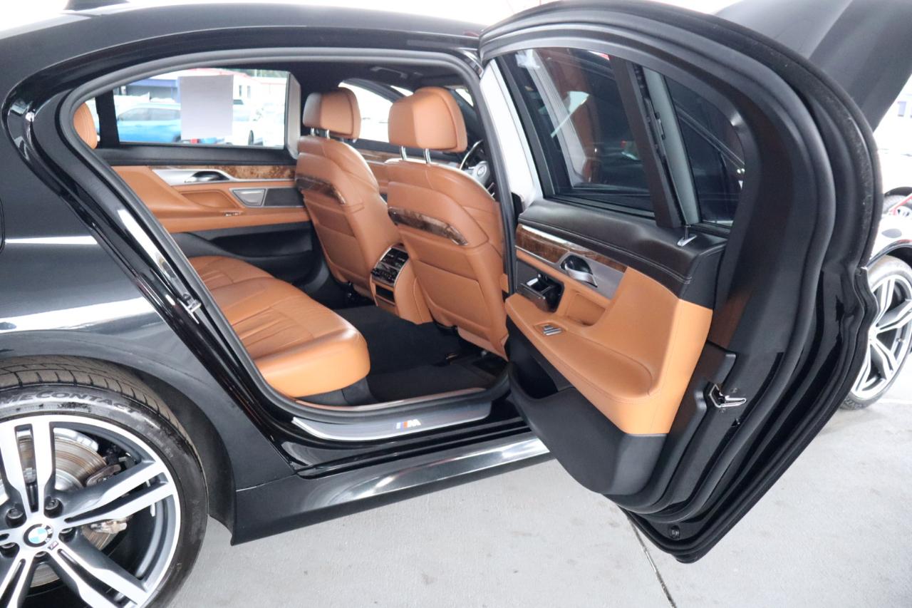 BMW 7 Series 740i Sedan 2019