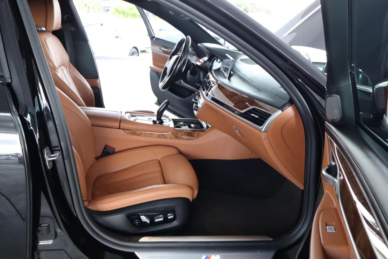 BMW 7 Series 740i Sedan 2019