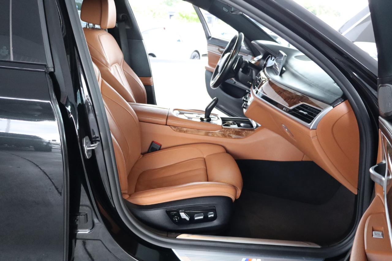 BMW 7 Series 740i Sedan 2019