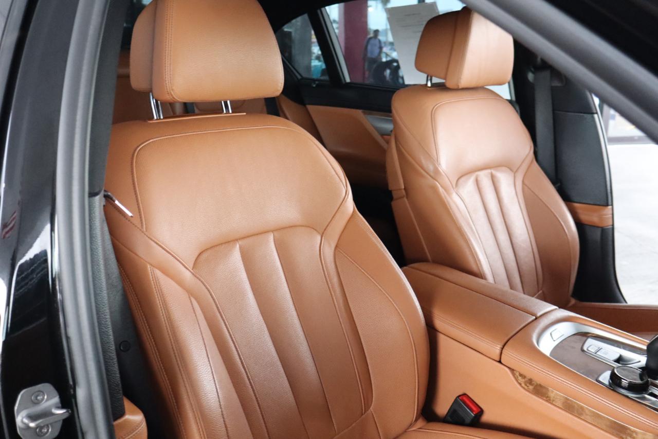 BMW 7 Series 740i Sedan 2019