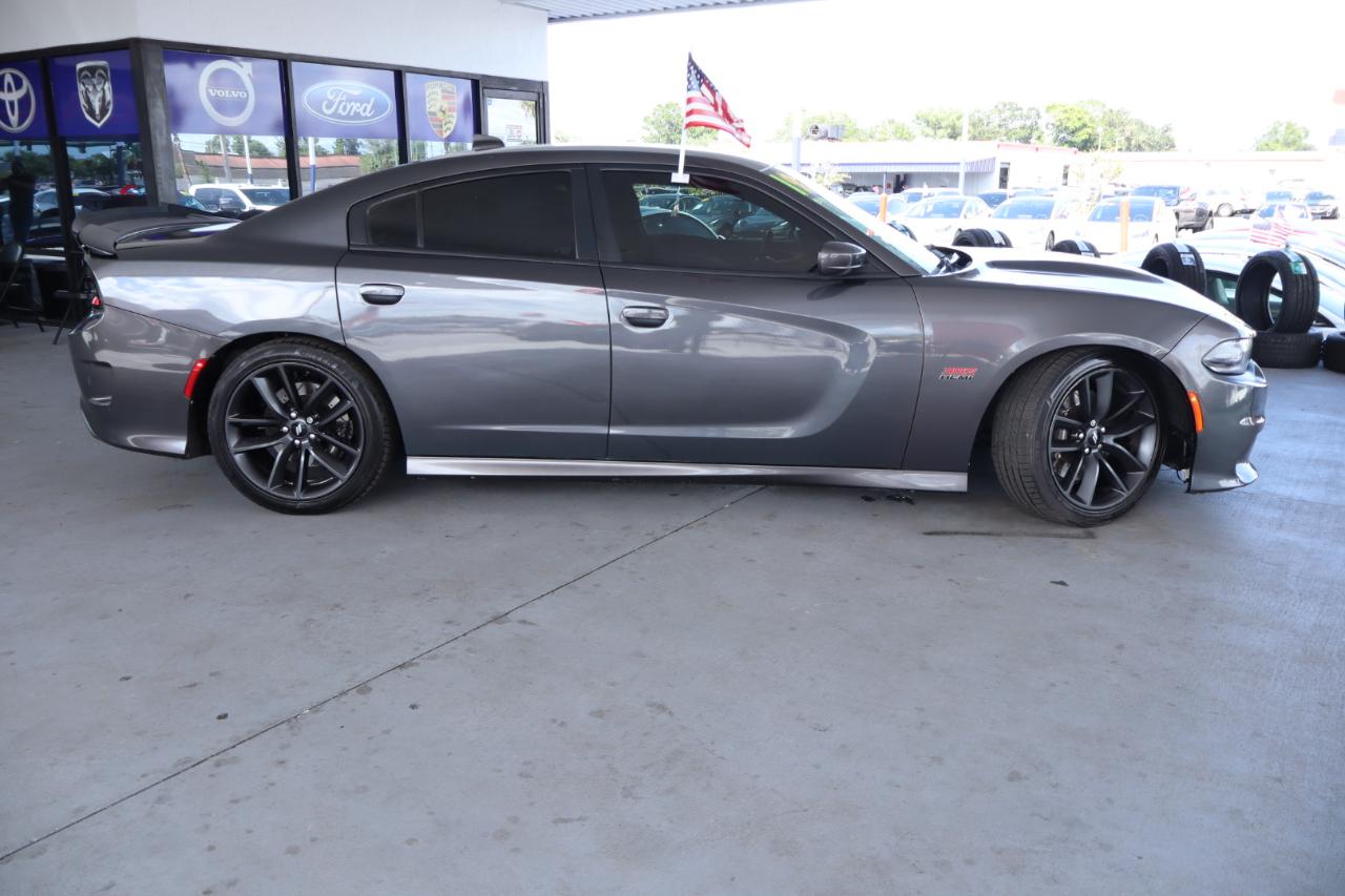 Dodge Charger Scat Pack RWD 2019