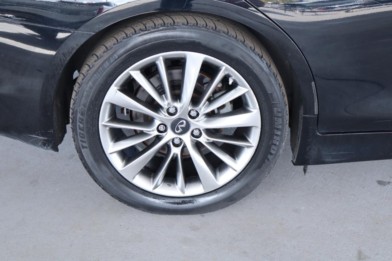 Infiniti Q50 3.0t LUXE RWD 2018