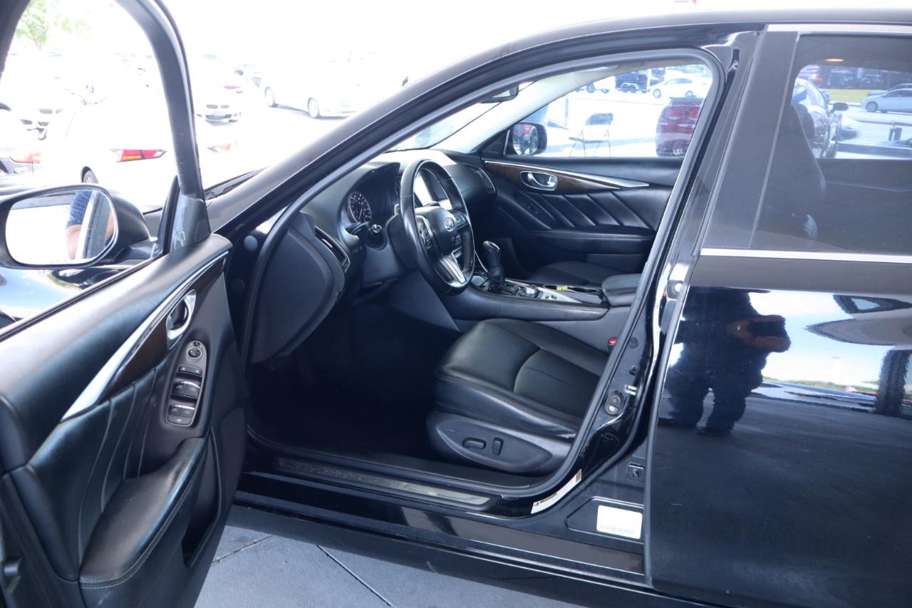 Infiniti Q50 3.0t LUXE RWD 2018