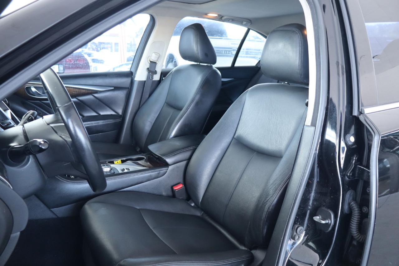 Infiniti Q50 3.0t LUXE RWD 2018