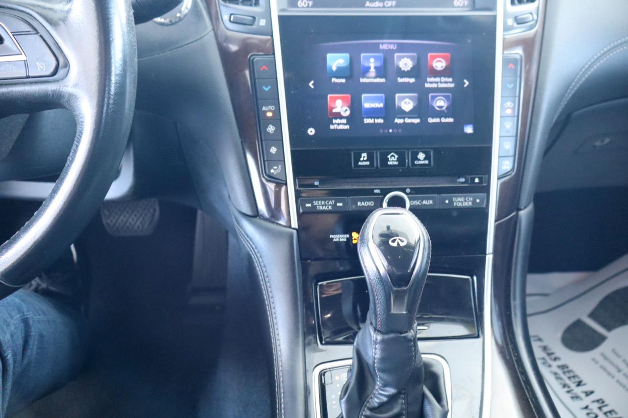 Infiniti Q50 3.0t LUXE RWD 2018