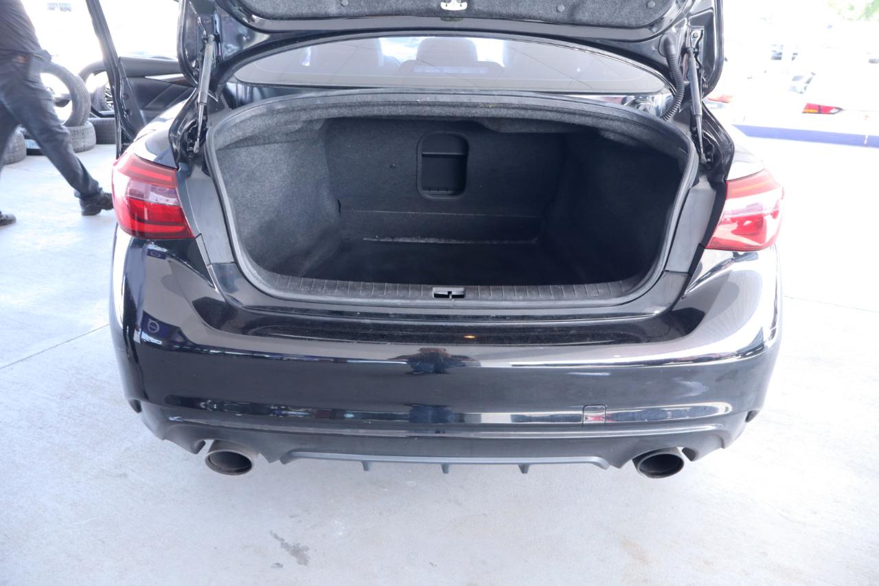 Infiniti Q50 3.0t LUXE RWD 2018