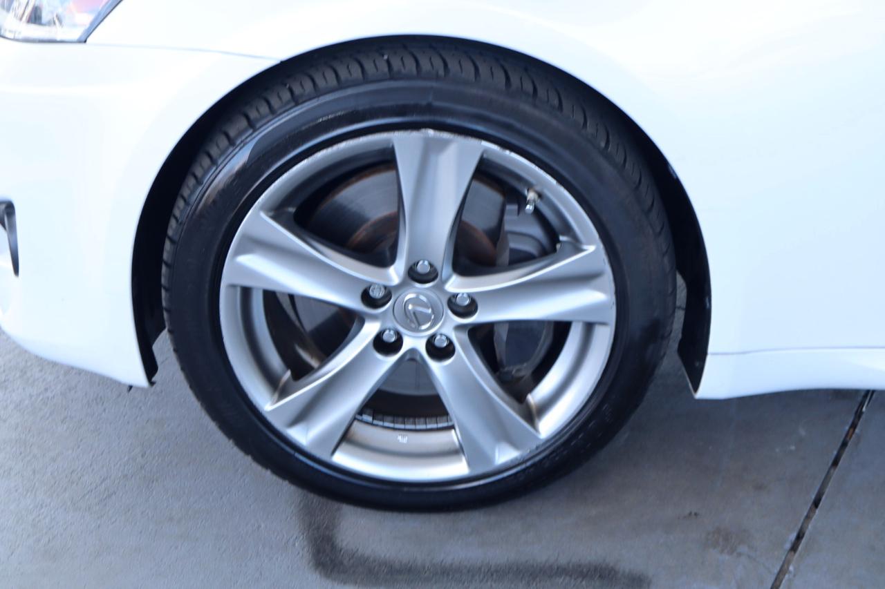 Lexus IS 350 4dr Sdn RWD 2012