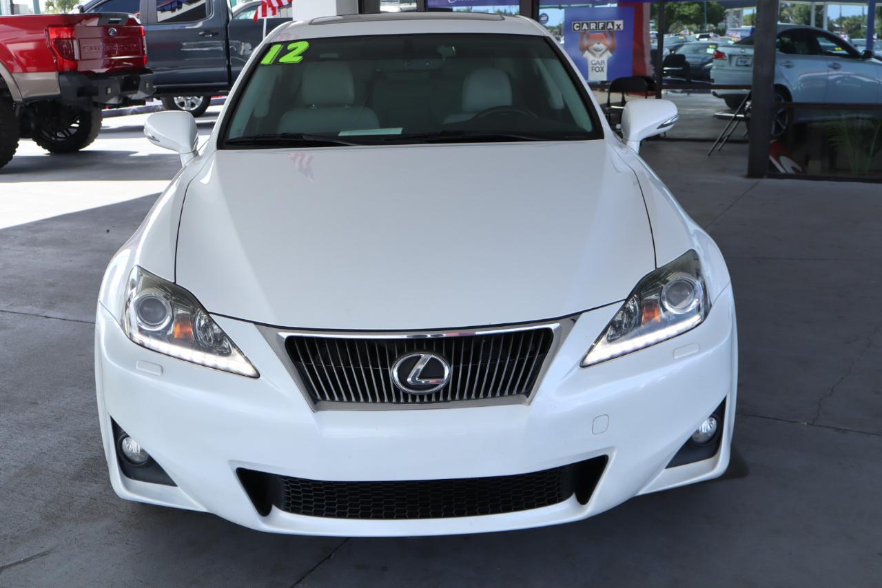 Lexus IS 350 4dr Sdn RWD 2012