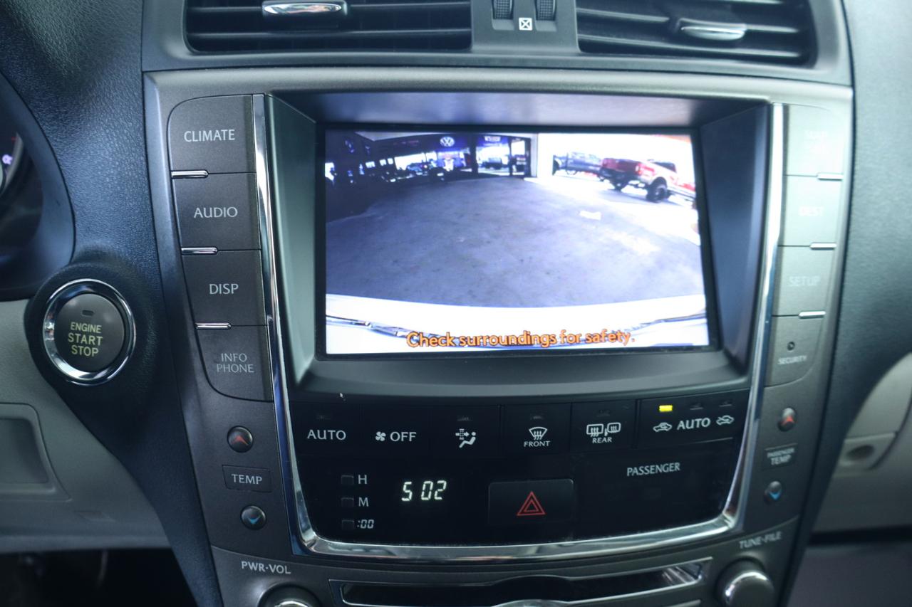 Lexus IS 350 4dr Sdn RWD 2012