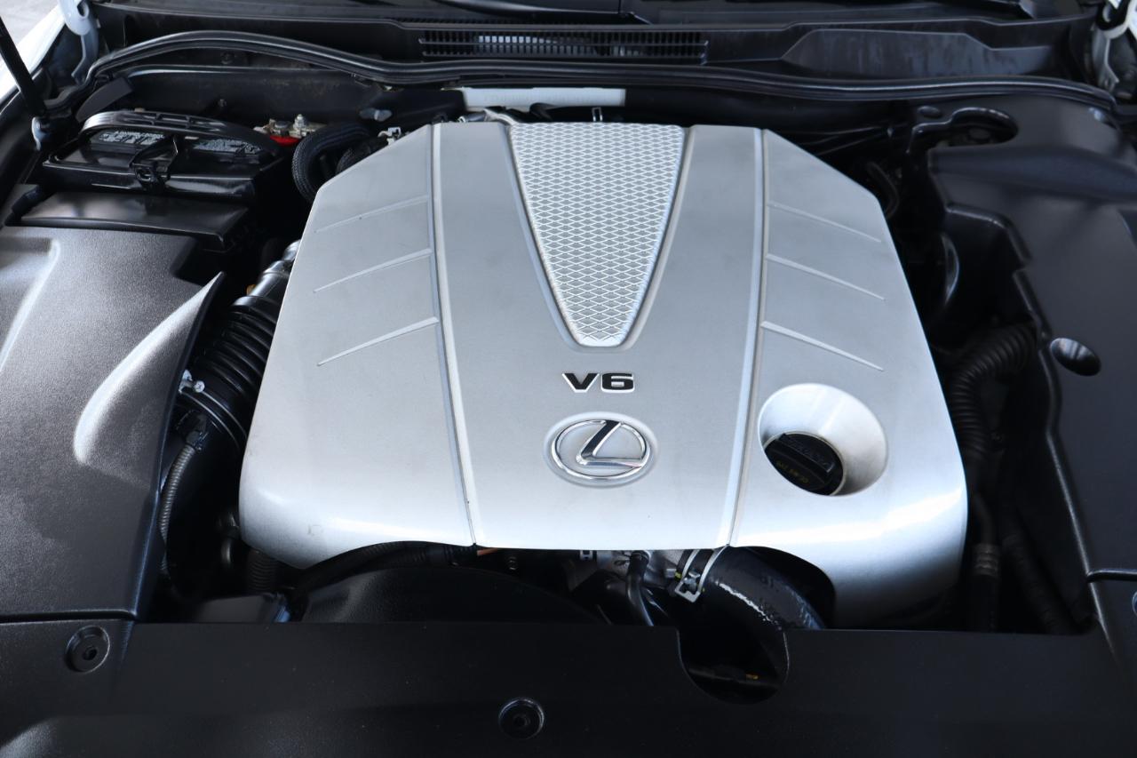 Lexus IS 350 4dr Sdn RWD 2012