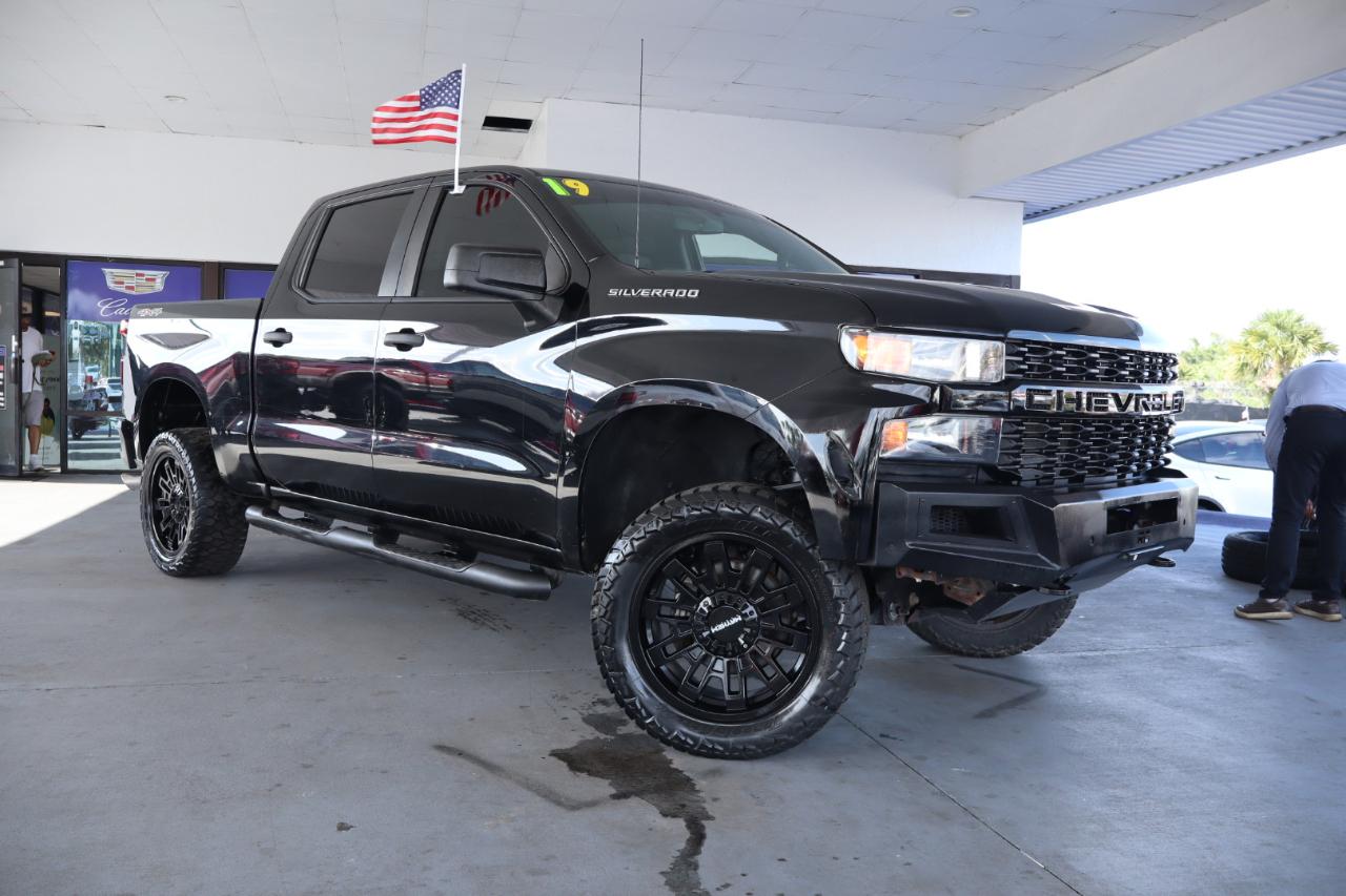 Chevrolet Silverado 1500 4WD Crew Cab 147" Custom 2019