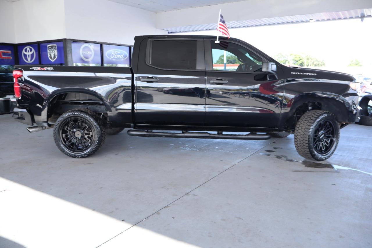 Chevrolet Silverado 1500 4WD Crew Cab 147" Custom 2019