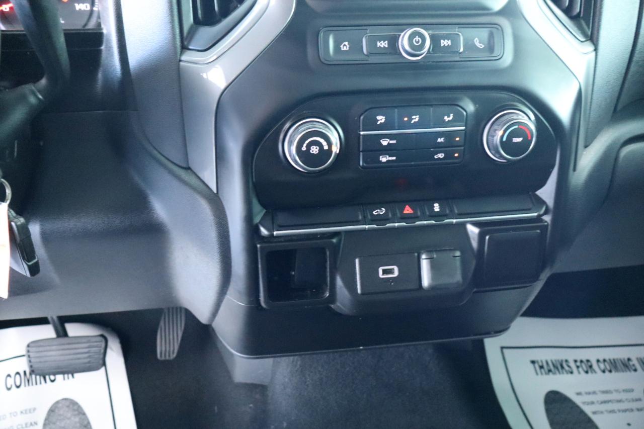 Chevrolet Silverado 1500 4WD Crew Cab 147" Custom 2019