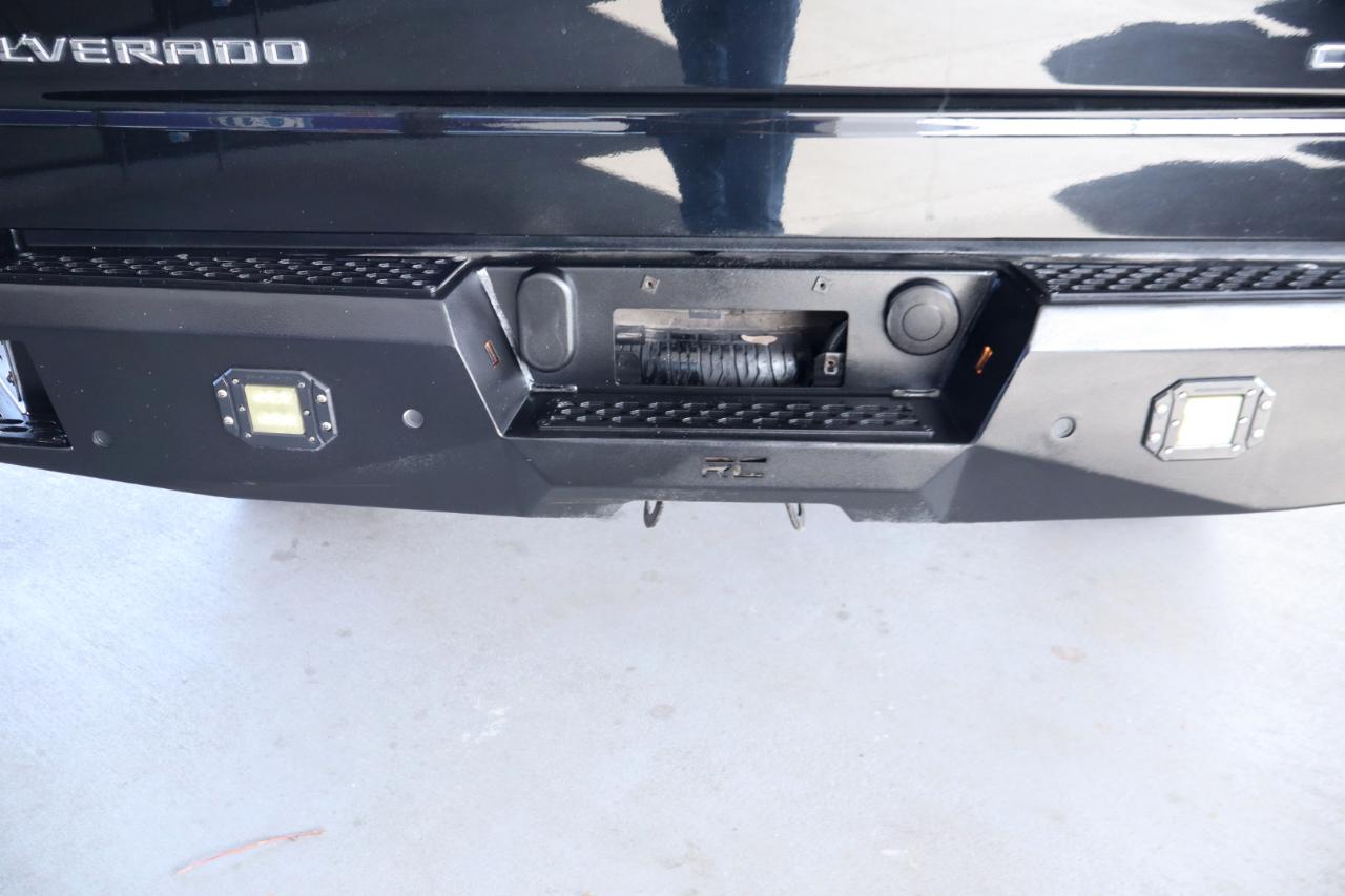 Chevrolet Silverado 1500 4WD Crew Cab 147" Custom 2019