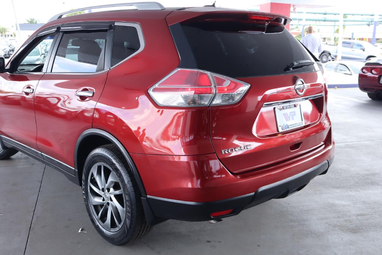Nissan Rogue FWD 4dr S 2015
