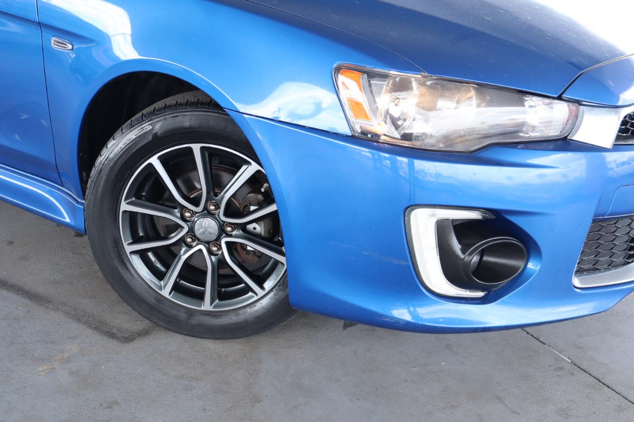 Mitsubishi Lancer ES 2.0 FWD CVT 2017