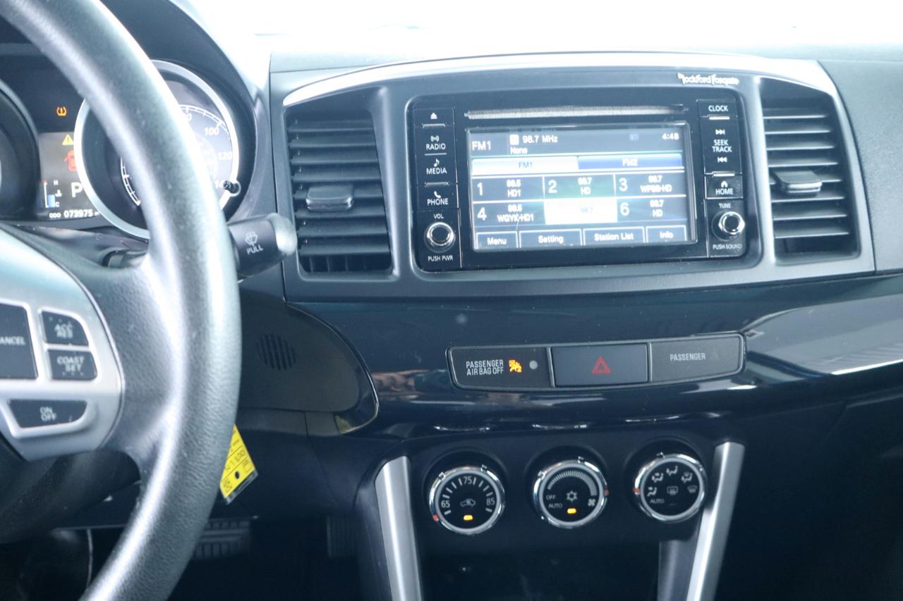 Mitsubishi Lancer ES 2.0 FWD CVT 2017