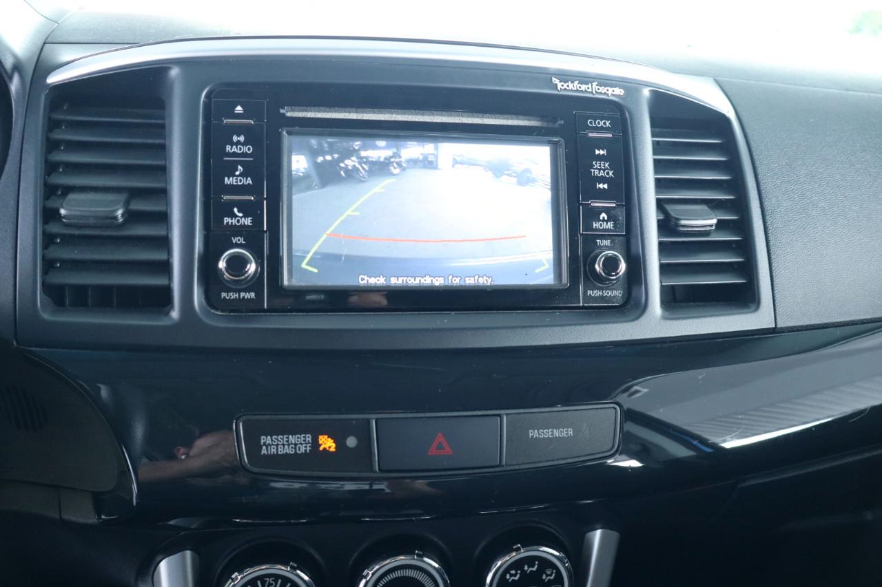 Mitsubishi Lancer ES 2.0 FWD CVT 2017