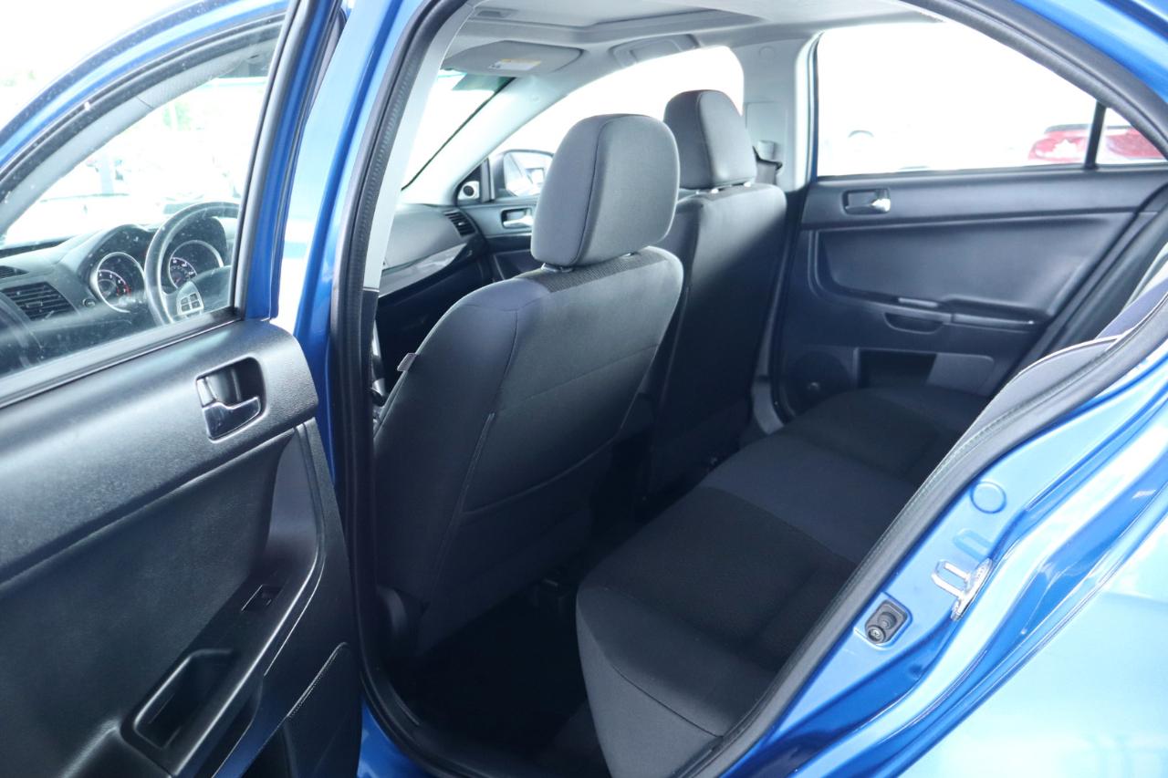 Mitsubishi Lancer ES 2.0 FWD CVT 2017