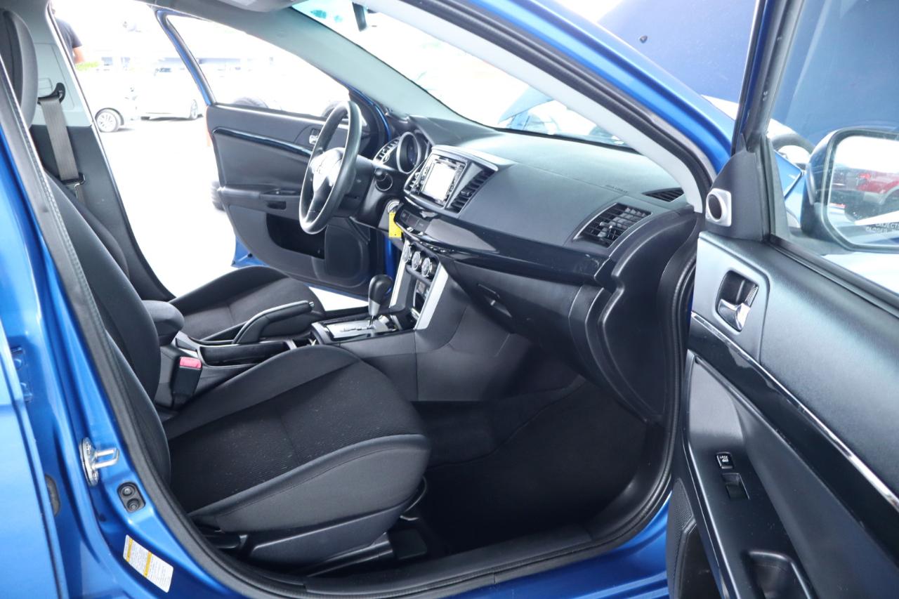 Mitsubishi Lancer ES 2.0 FWD CVT 2017