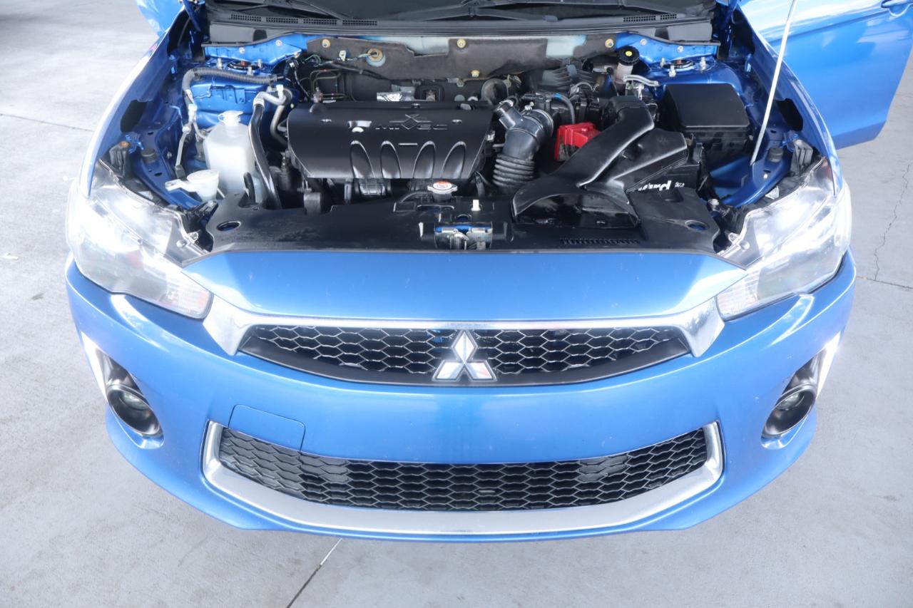 Mitsubishi Lancer ES 2.0 FWD CVT 2017