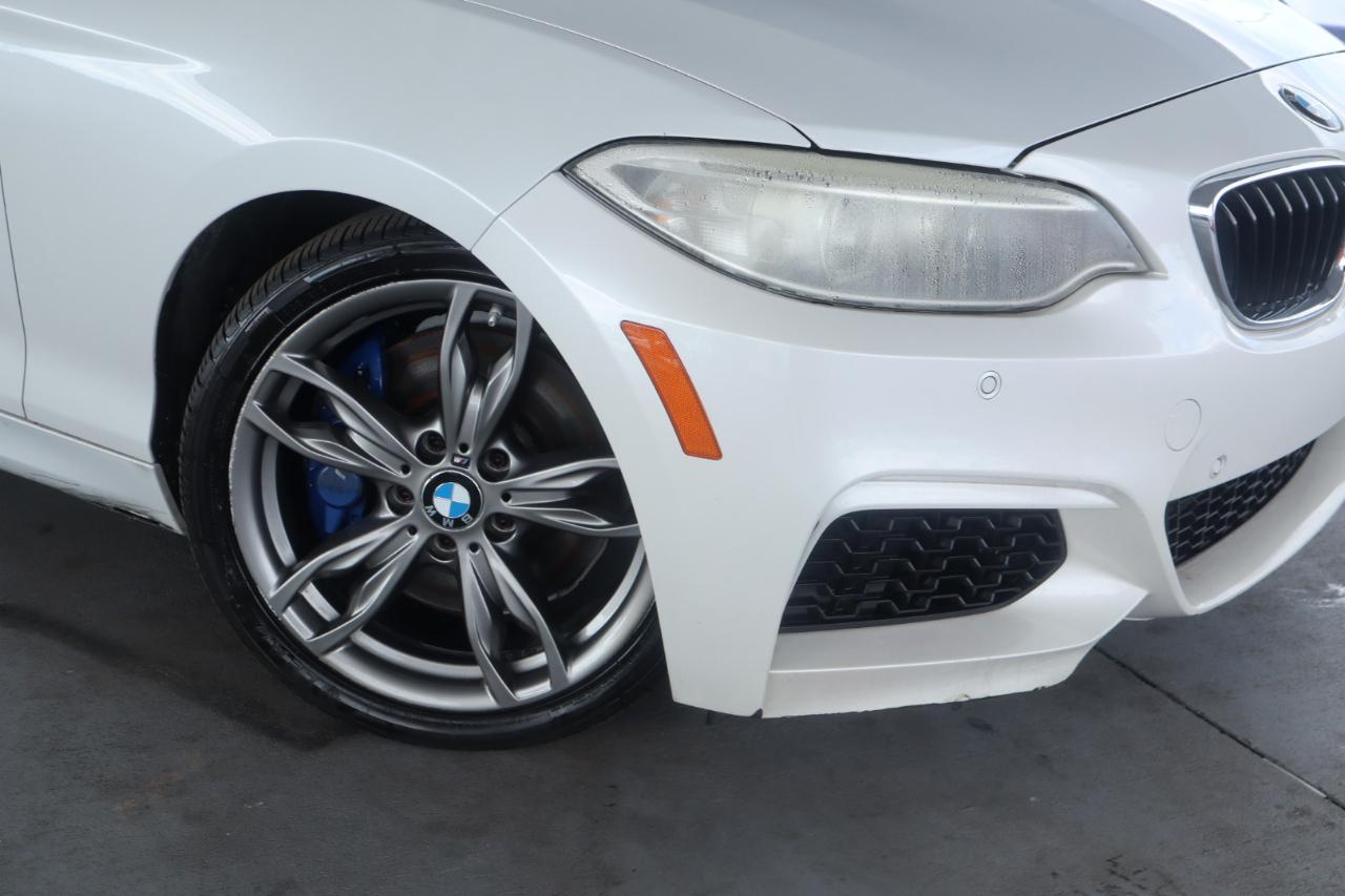 BMW 2 Series 2dr Conv M235i RWD 2016