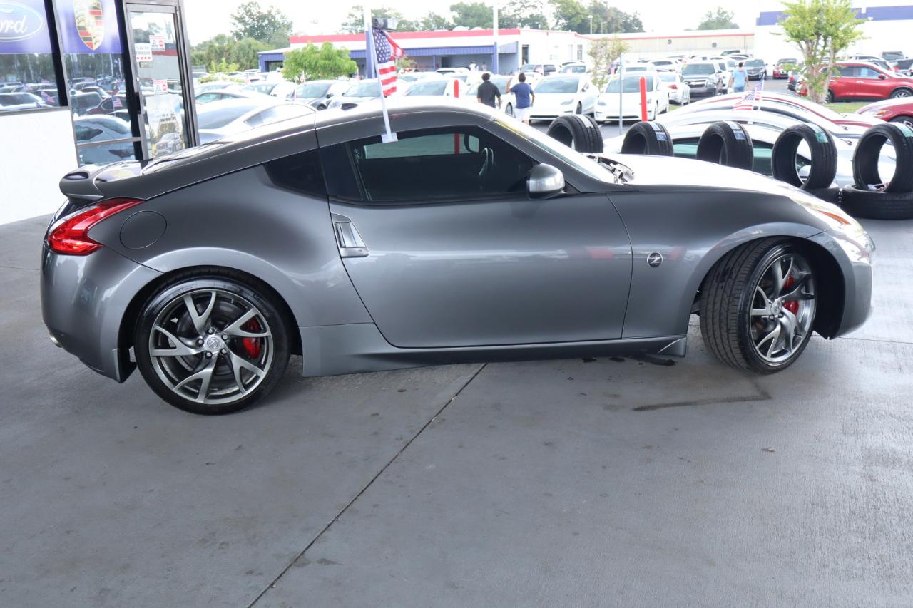 Nissan 370Z 2dr Cpe Auto Touring 2014