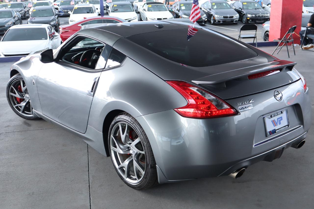 Nissan 370Z 2dr Cpe Auto Touring 2014